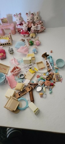 Calico Critters Figures Furniture Accessories Lot (F6) - Picture 2 of 7