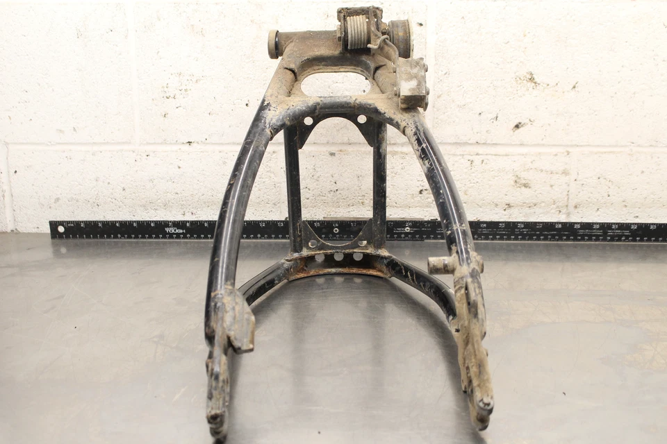 Yamaha MX175 1980 subchasis trasero A250 Foto 2 de 4