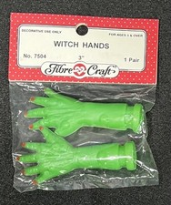 NEW SEALED No. 7504 One Pair Fibre Craft 3 Green Witch Hands FREE SHIPPING