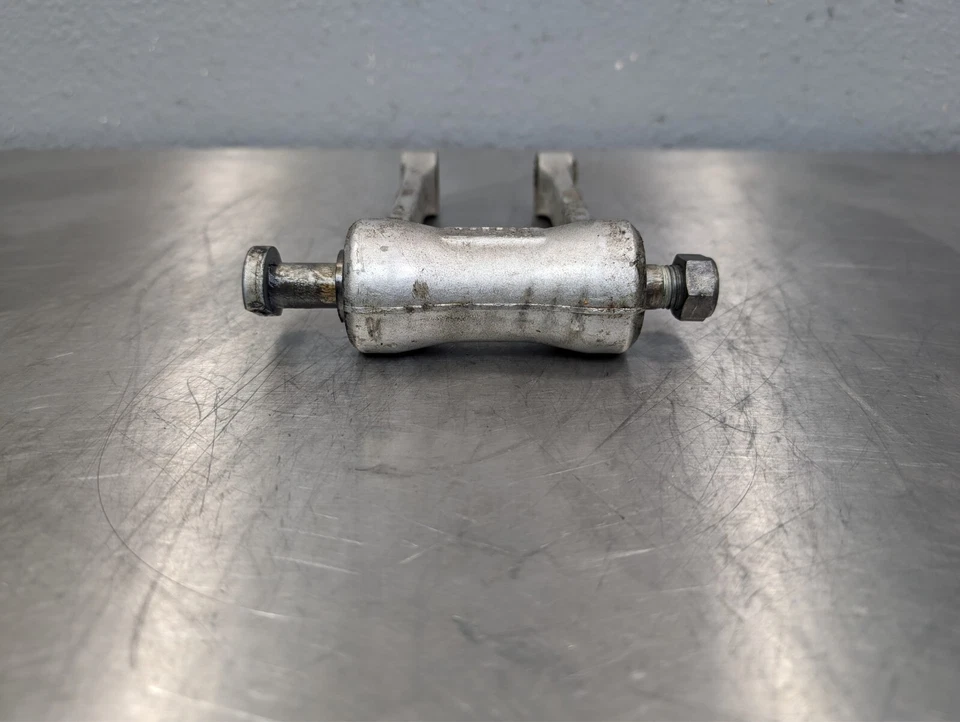 2006-2008 Yamaha YZ250F OEM Connecting Rod Linkage - 5XC-2217F-90-00 - Image 3 of 4