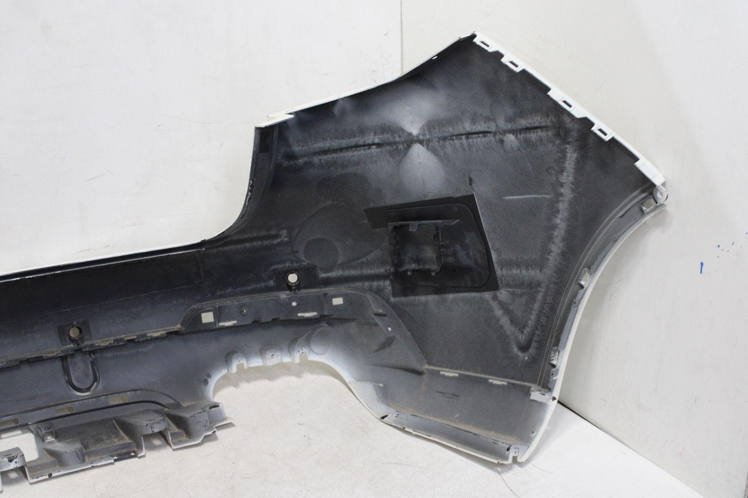 Rear Bumper Assembly MASERATI LEVANTE 18