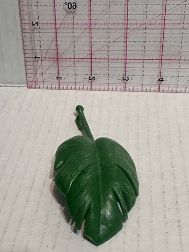 Green Palm Leaf Moana Disney TV Movie Toy - Picture 5 of 6