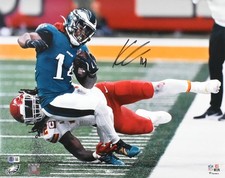 Kenneth Gainwell Autographed Eagles 16x20 Running Photo - Beckett W Hologram
