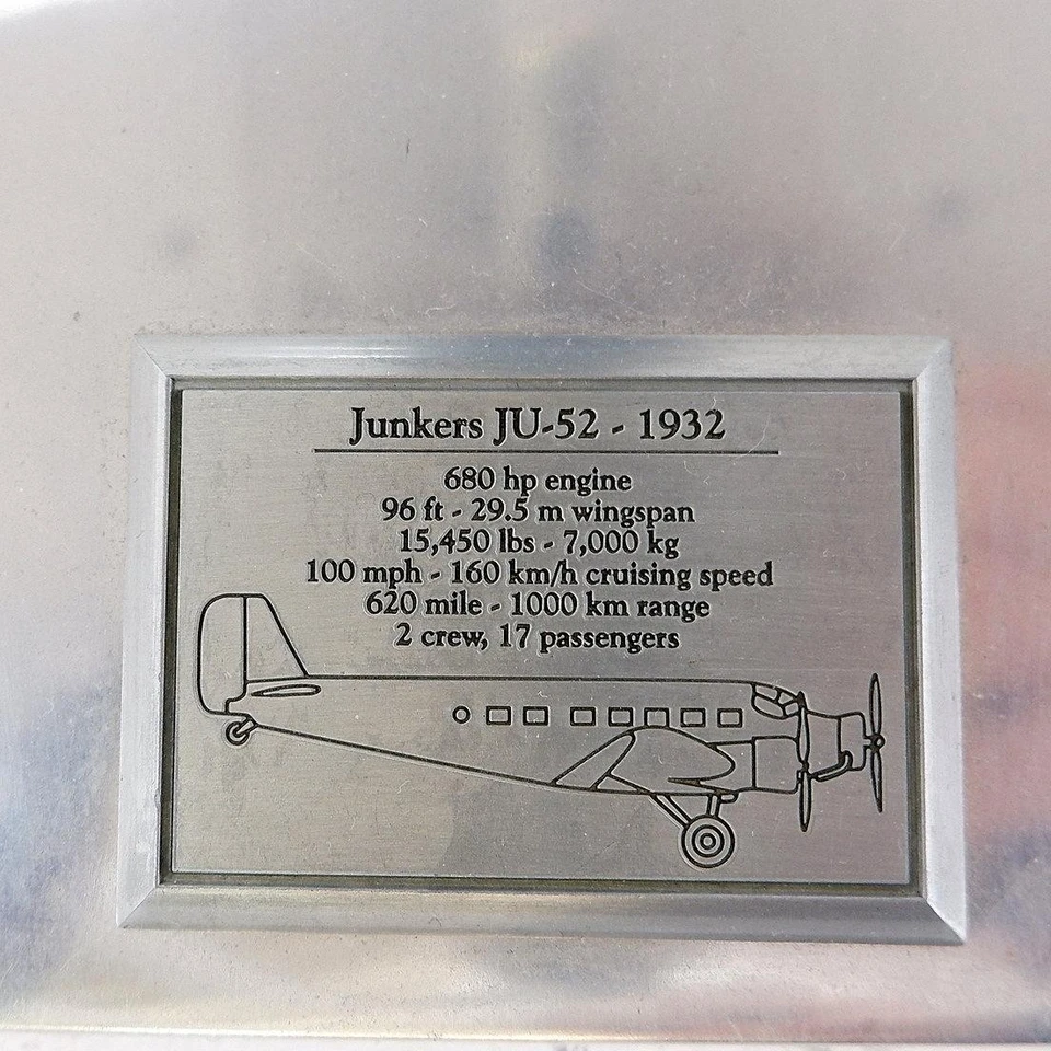 Junkers Ju 52 Aluminium: Wingspan: 100cm. Aluminum Vintage Airplane Ti - Image 2 of 4