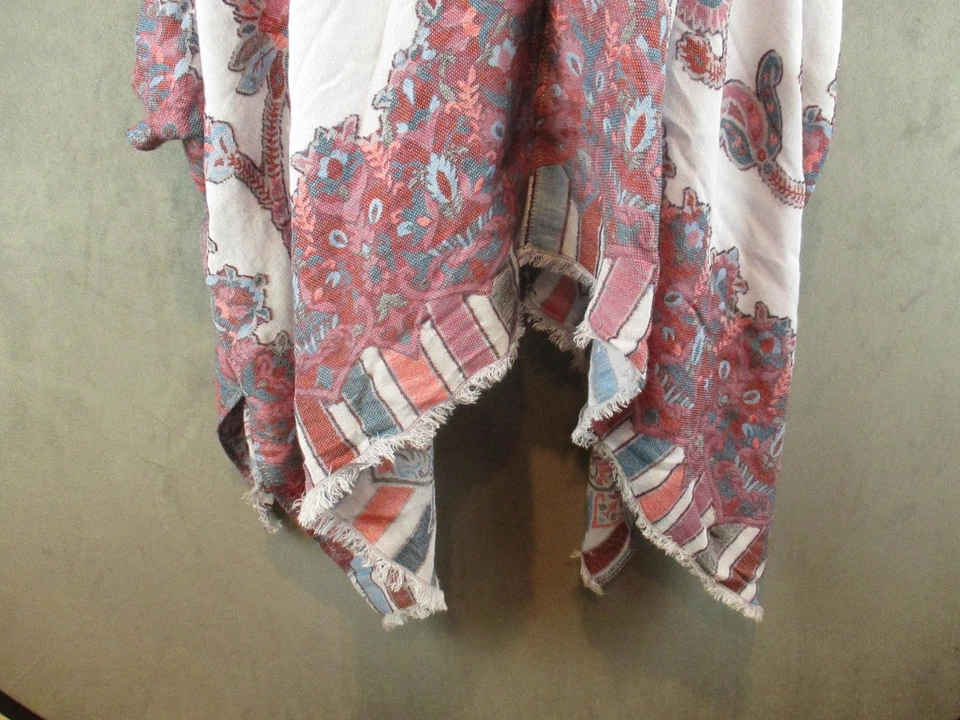 Chicos Poncho Womens One Size Gray Red Paisley Ruana Wrap Kimono Fringe Boho - Image 3 of 4