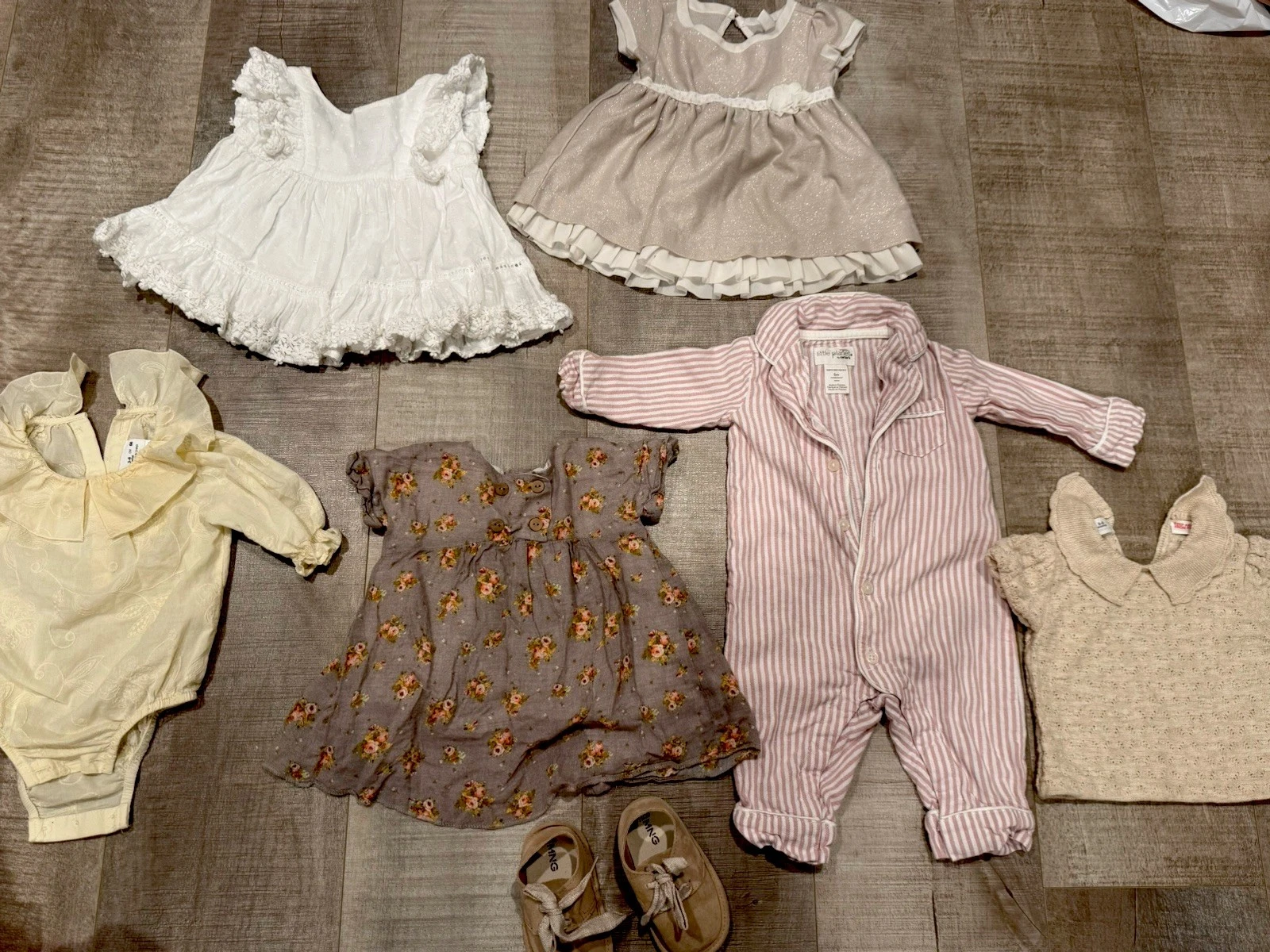 Bundle Of Baby Girl Clothes Size 0-3,3-6 Zara, Gap,…