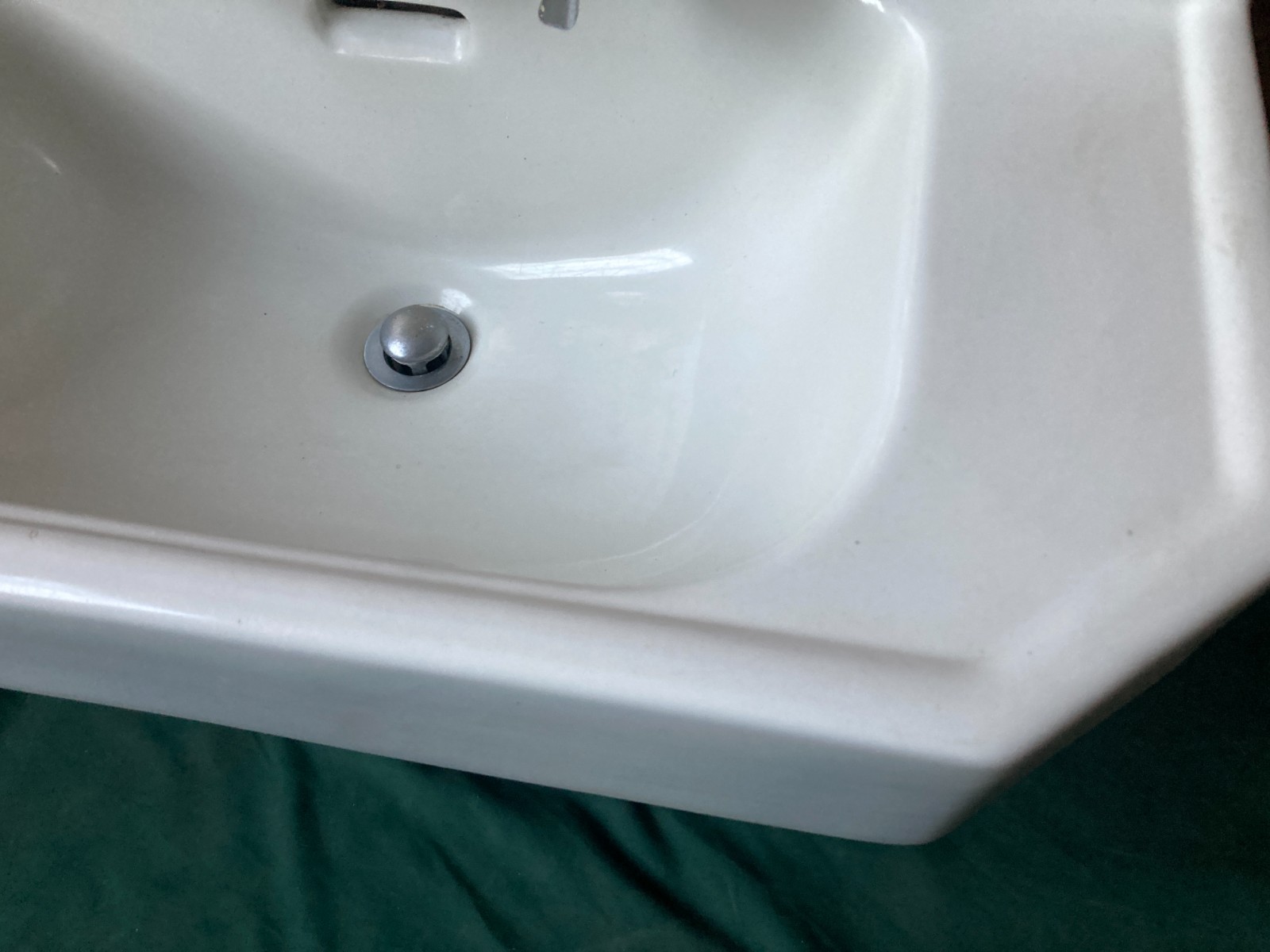 Antique Ceramic White Porcelain Stepped Pyramid Deco Bath Wall Sink Vtg 432-25E