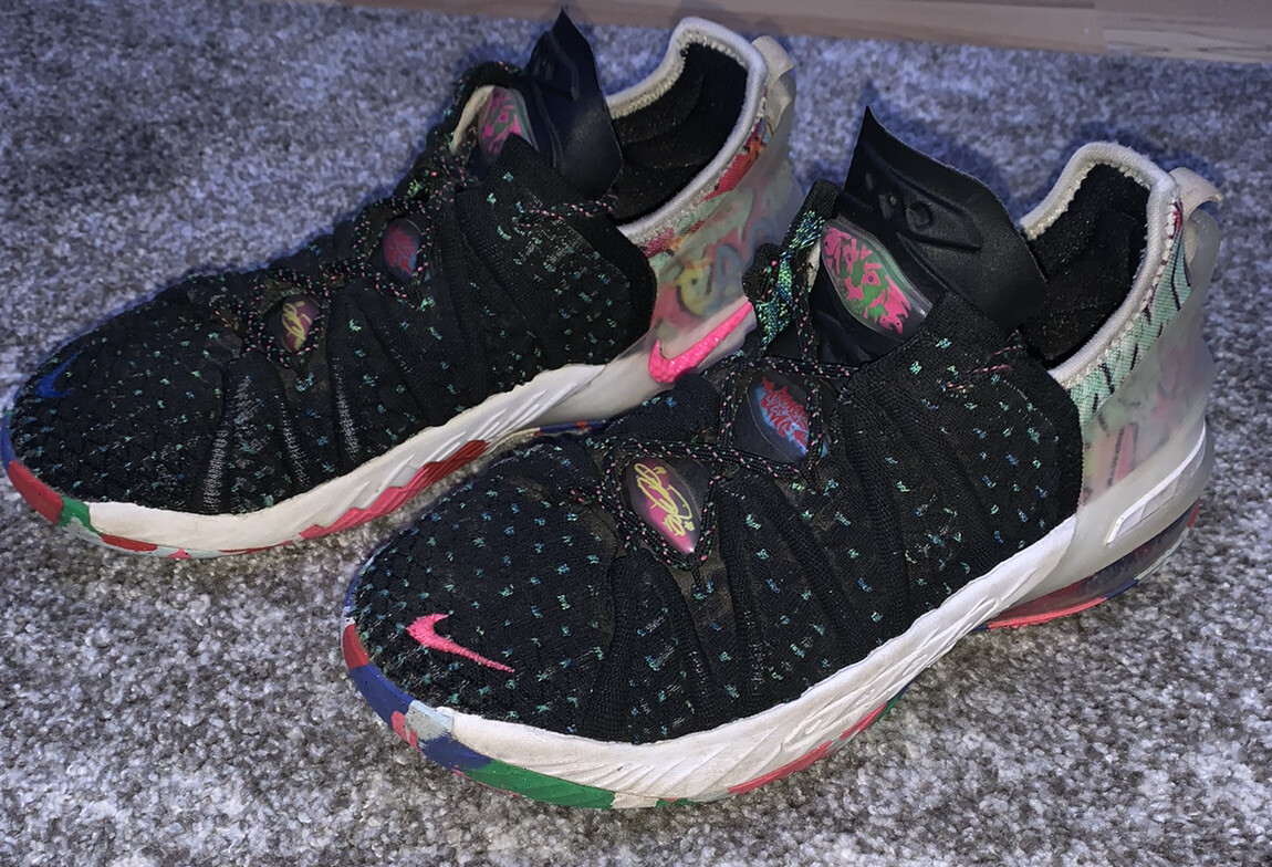 シューズ(男性用) NIKE LEBRON 18 JAMES GANG Nike LeBron 18 GS 