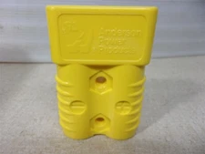 NEW Anderson Power Products SB 175A 600V Yellow Battery Connector 