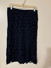 Navy Blue Women  s Skirt 90  s Granny Core By Old Navy Size M
