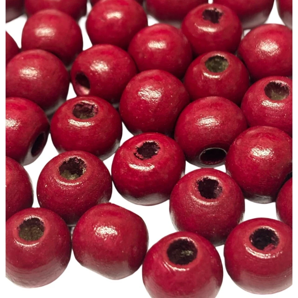 Christmas Beads Berry Red Wooden Round Craft Beads 13.5mm x 100 Beads - Image 2 of 4