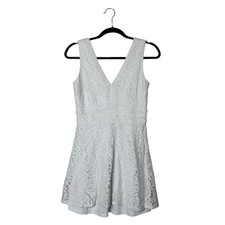 Francescas Lace Fit & Flare Dress Sz Small White w/ Gold thread Lined sleeveless