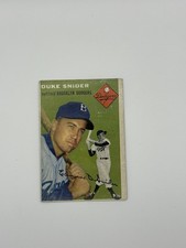 1954 Topps - Duke Snider #32 