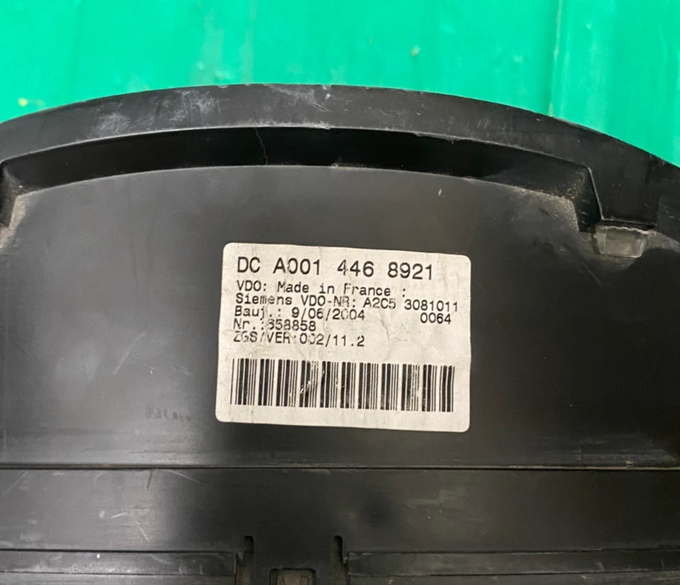 Cuadro de instrumentos velocímetro Dodge Sprinter 2003-2006 A001 446 8921 Foto 3 de 3