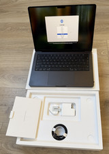 Apple 14' MacBook Pro M3 Pro (18GB 512SSD) - Excellent Condition