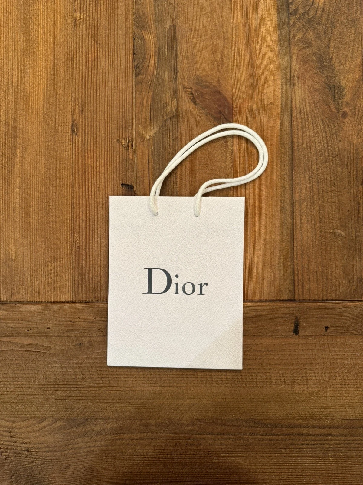 Petit sac cadeau en papier authentique DIOR 7,5 X 6 X 3