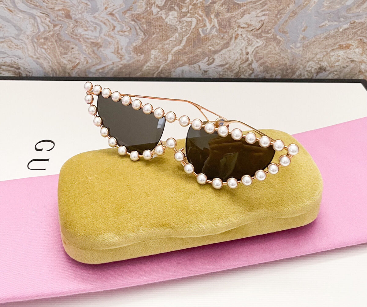 Gucci Metal Pearl Cat Eye GG0364S Gold Sunglasses | eBay Gucci Metal Pearl Cat Eye GG0364S Gold Sunglasses | eBay