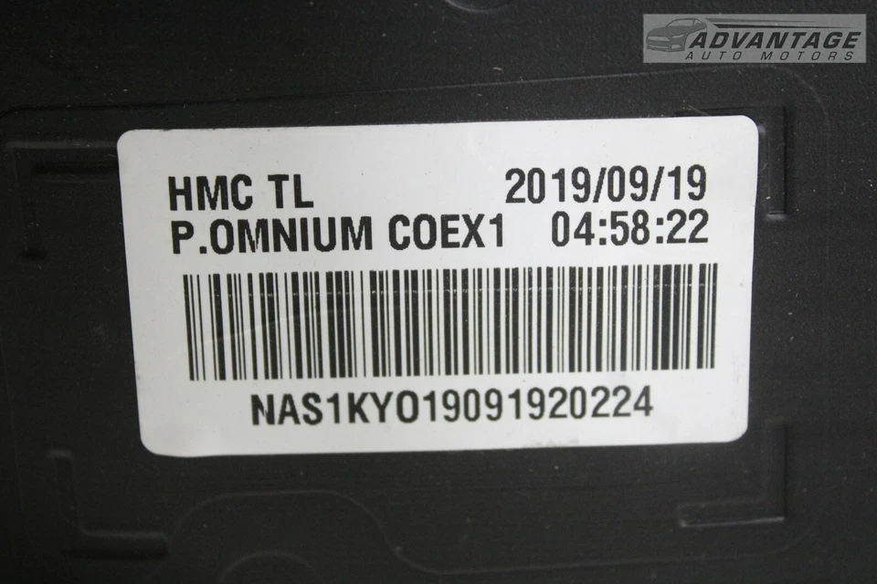 KIA SPORTAGE 2017-2022 2,4 L V6 AWD depósito de tanque de gasolina con escudo térmico OEM Foto 4 de 4