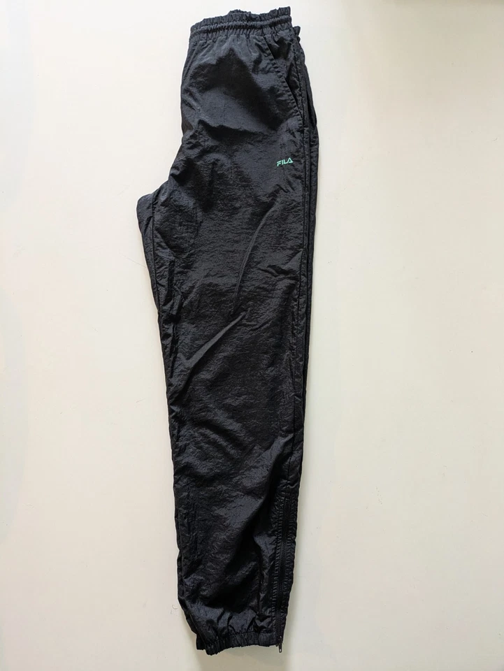 Conjunto de chándal chaqueta y pantalón vintage años 90 FILA para mujer negro púrpura verde azulado talla 6 Foto 3 de 4