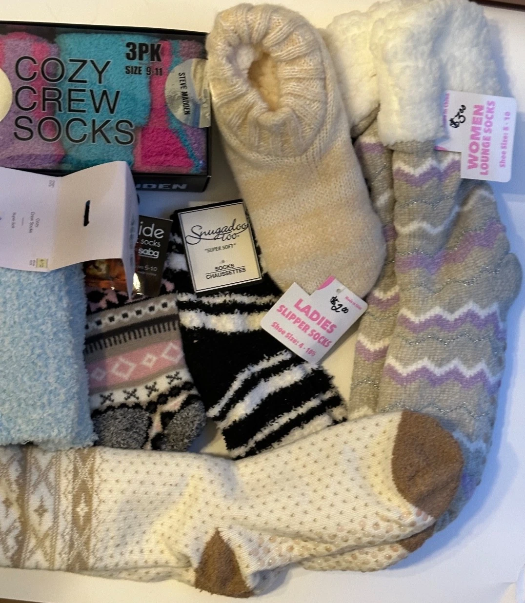 Lot of 11 Pairs Women's Socks Size 5-10 Multiple Patterns Multi-color All New