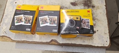 Kodak Mini Shot 3 Retro 4PASS 2-in-1 Instant Camera With Cartridges 