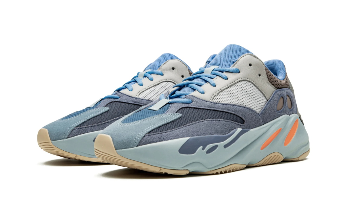Adidas Yeezy Boost 700 V1 Carbon Blue orange Kanye west NEW Adidas Yeezy Boost 700 V1 Carbon Blue orange Kanye west NEW