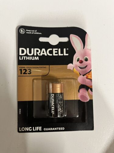 NEW DURACELL CR123 3V LITHIUM PHOTO BATTERY DL123A/CR17345 / CR123A - Picture 1 of 1
