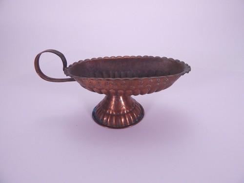 Vintage Tinned Copper/Bronze Gravy Boat Fluted Footed w/ Handle Vessel - Picture 10 of 10