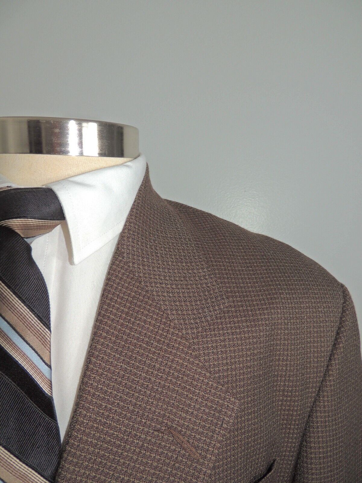 HAGGAR BROWN CHECK WOOL BLEND 2 BUTTON SPORT COAT… - image 3