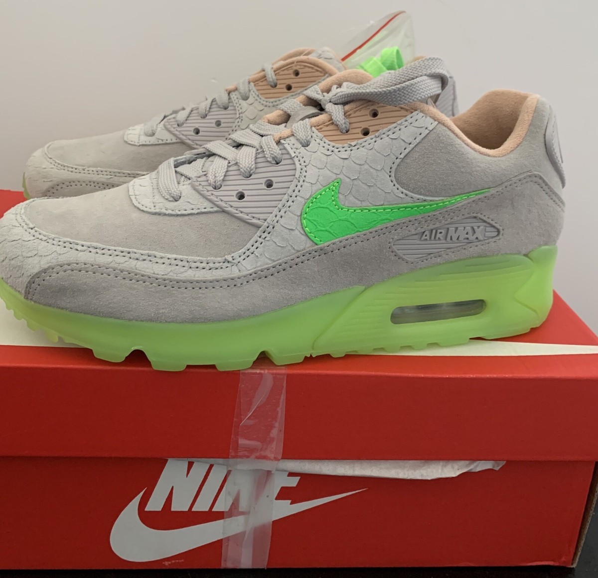 New Nike Air Max 90 Premium 
