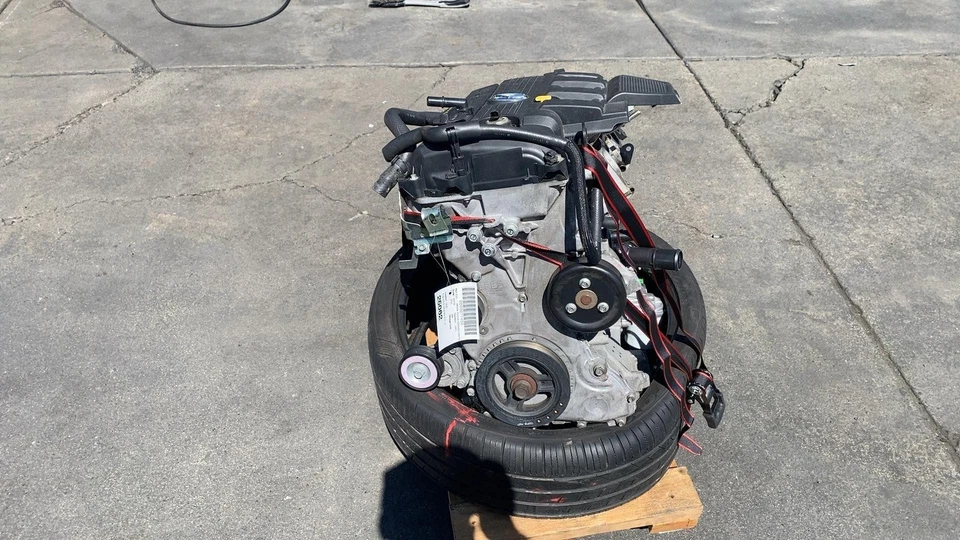 ⭕ Conjunto de motor Mazda MX-5 Miata 2008-2015 2,0 L (8º VIN = F) Foto 3 de 4