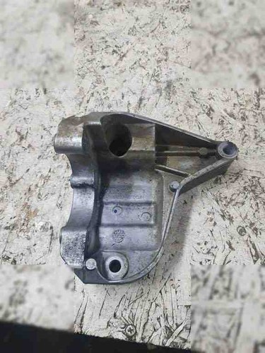BMW 1 E81 Power Steering Pump Mount Bracket 7692974 2.00 Diesel 2007 17452779