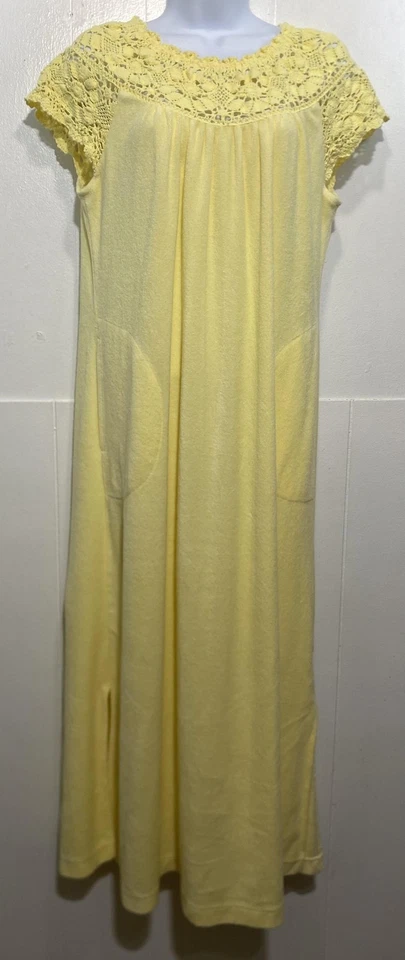 Vestido Miss Elaine Mujer Talla Mediana Amarillo Terry Tela Crochet Tejido Mezcla Algodón Foto 2 de 4