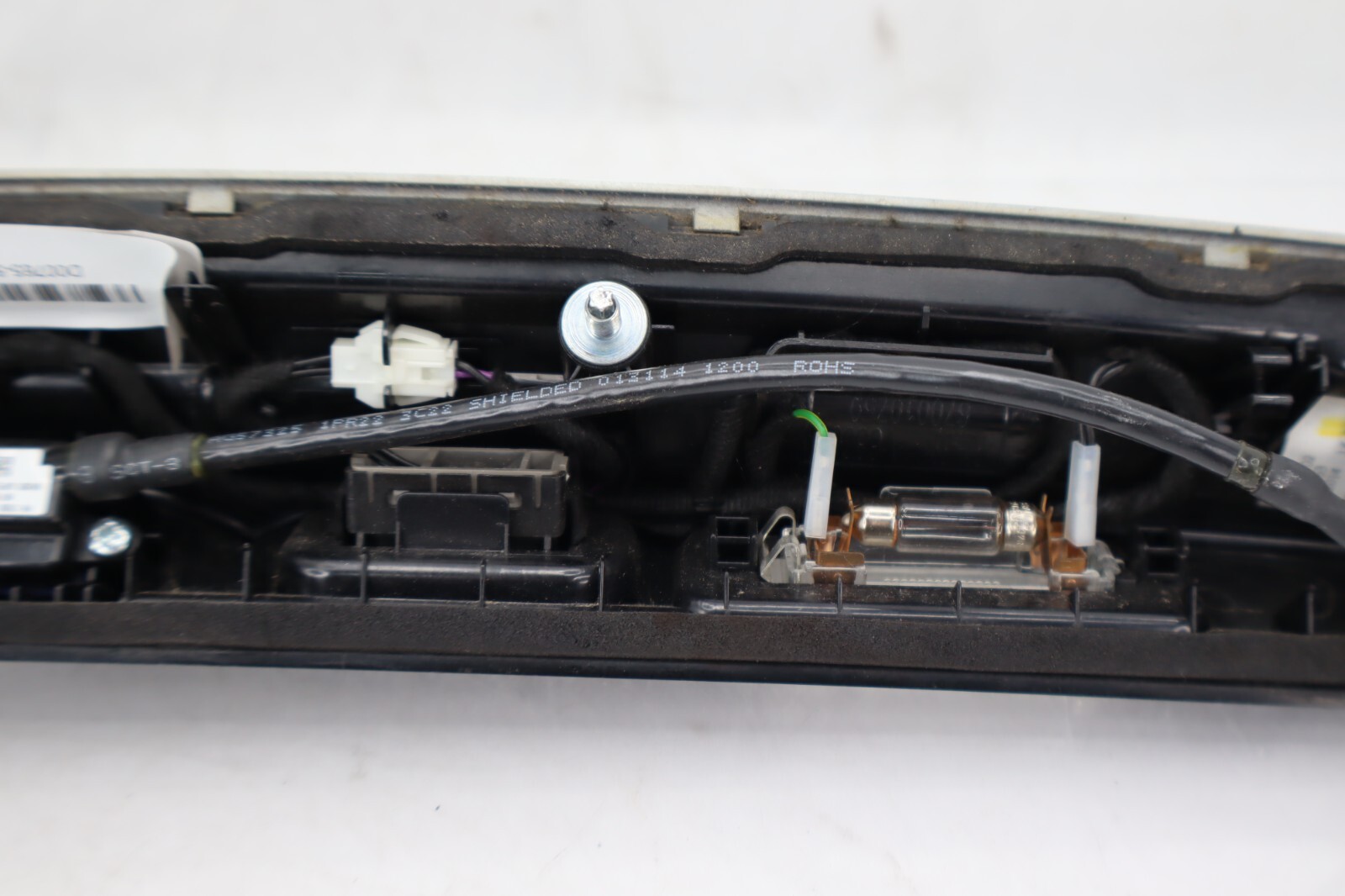 ✅ 14-17 MASERATI GHIBLI M157 TRUNK LID MOLDING LICENSE LIGHT TRIM W CAMERA OEM