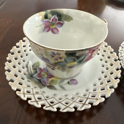 2 Wako Japan Cup/Saucer White w/Floral & Gold Trim Articulated