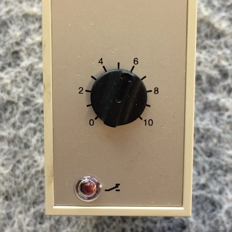 SM 125 115 Electromatic SM 20 - 220 Voltage Level Relay SUPPLY 115 V AC 50/60Hz - Image 3 of 4