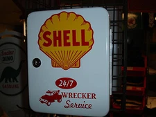 SHELL OIL  1950S GAS OIL SERVICE STATION KEY BOX NEW