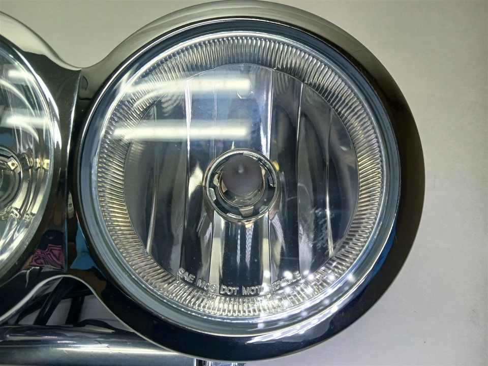 Conjunto de lámpara de faros cromados Harley-Davidson Dyna Fat Bob 2015 67700167 Foto 3 de 4