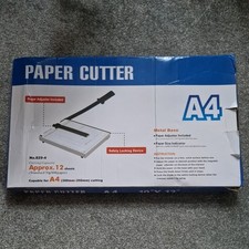 A4 PAPER CUTTER CUTS 12 SHEETS OF PAPER USED ITEM