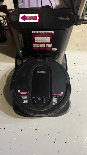 Shark Robotic Vacuum Cordless Bagless w/ Charging Dock, Black
