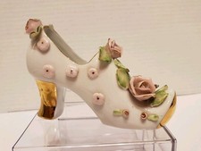 Decorative Victorian Porcelain Shoe With Pink Flowers And Gold Trim