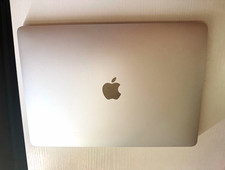 Apple MacBook Air M1 13in 2020 8GB RAM 256GB SSD Silver 7-Core GPU