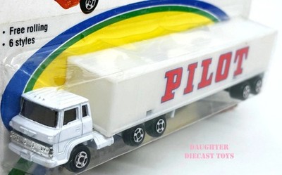 Vintage YATMING ''PILOT'' Tractor Trailer Truck 1/64 Scale-Mint Condition!