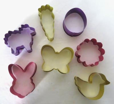 Cookie Cutters Easter Bunny Egg Duck Butterfly Carrot Flower Lamb Set of 7 Metal