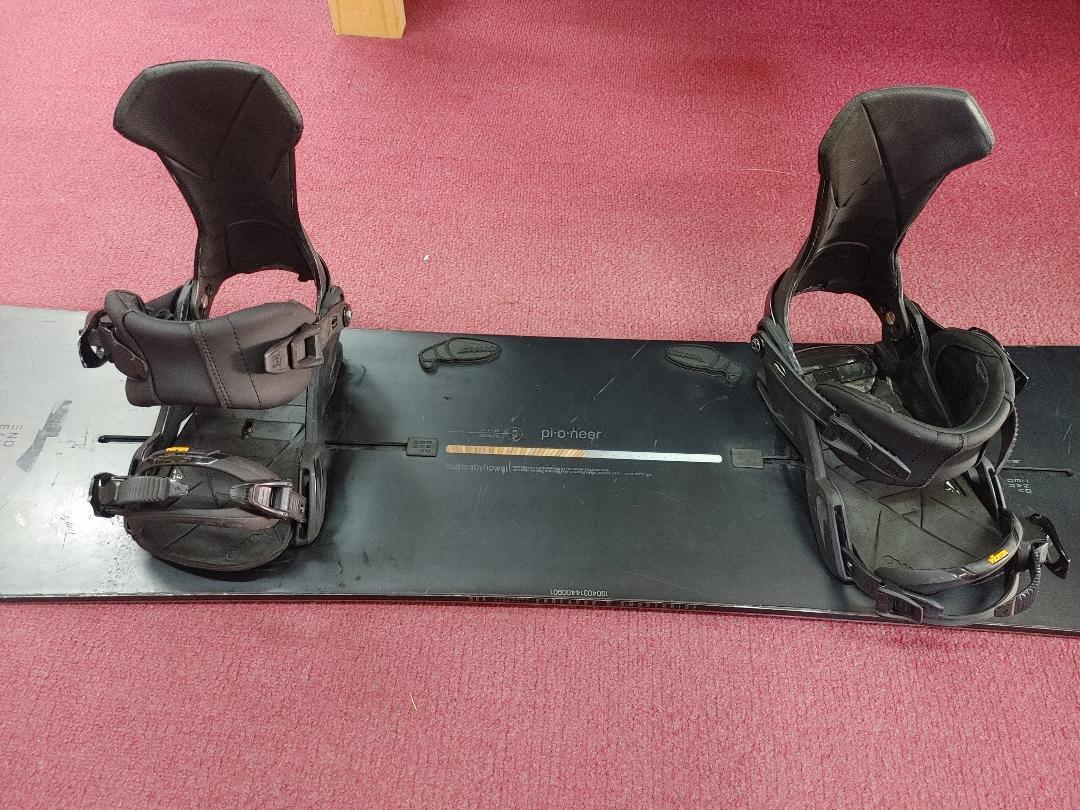 157 Endeavor Pioneer L Nitro Team | eBay 