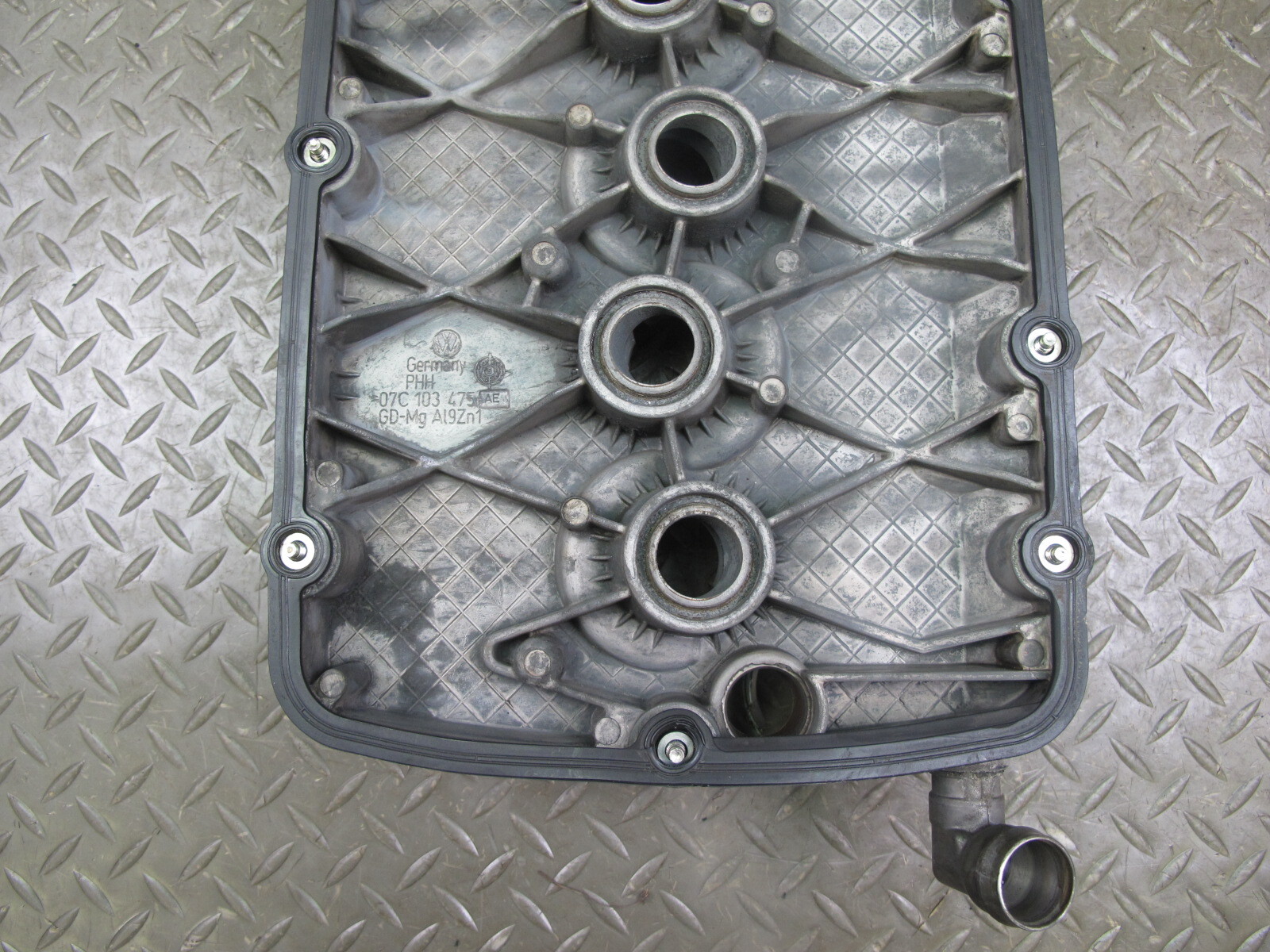 03-12 BENTLEY CONTINENTAL GTC GT 6.0L ENGINE LEFT CYLINDER HEAD VALVE COVER