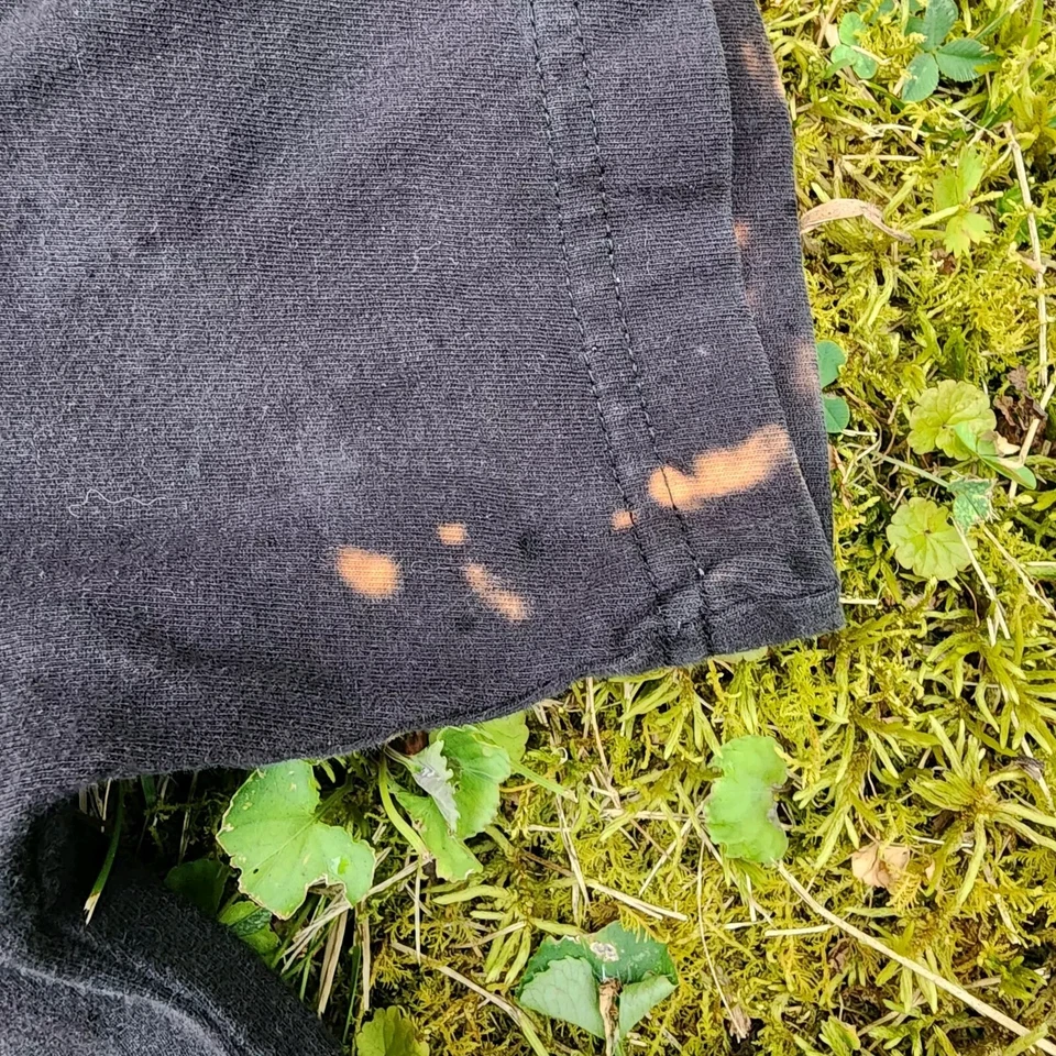 Vtg Southpole Y2k T Shirt Black Distressed Sz Boys 16-18 Streetwear Skater Tee - Image 4 of 4