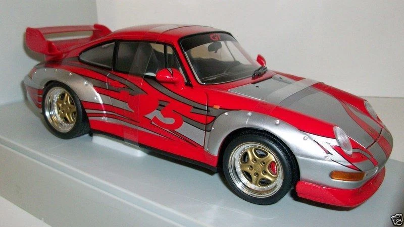 春色3カラー✧ 絶版、ut models 1/18 ポルシェ911RS