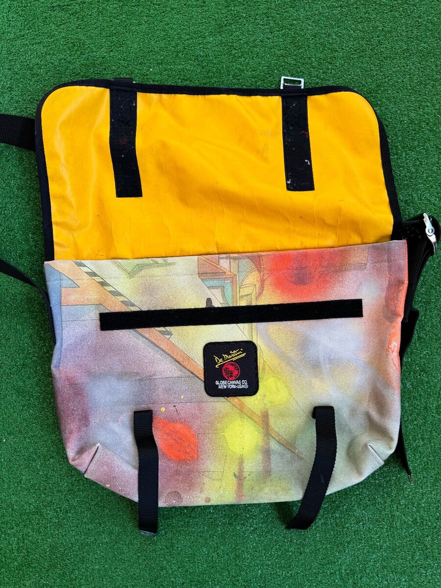 S/S 2020 Supreme x De Martini Messenger Bag Rammellzee S/S 2020 Supreme x De Martini Messenger Bag Rammellzee