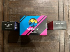 NEOGEO Mini International SNK 40th Anniversary + 2 Mini Pads Black BRAND NEW